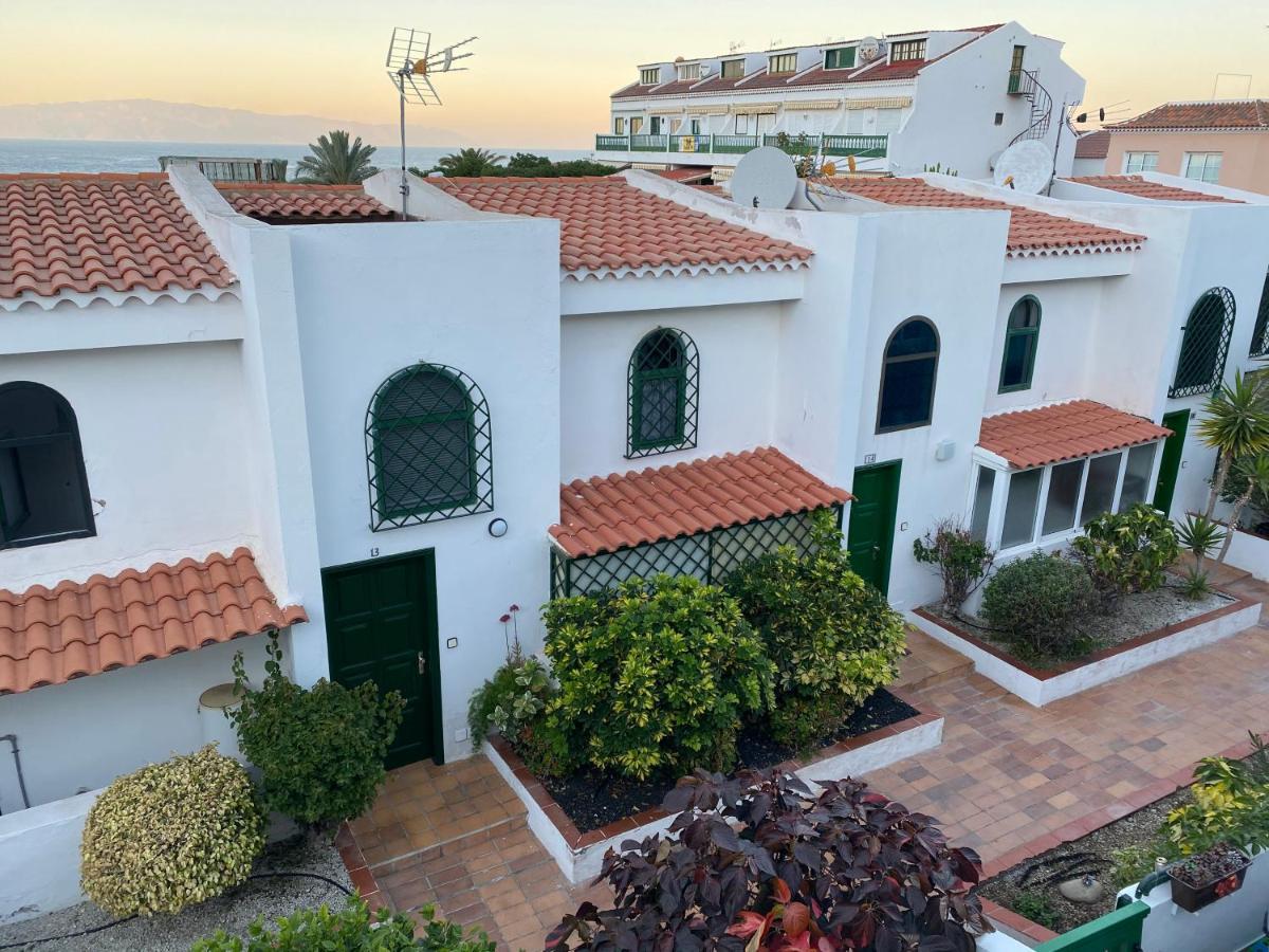 Holiday House Parque Azul Playa La Arena Free Wifi Пуэрто-де-Сантьяго Экстерьер фото