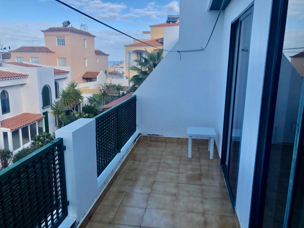Holiday House Parque Azul Playa La Arena Free Wifi Пуэрто-де-Сантьяго Экстерьер фото